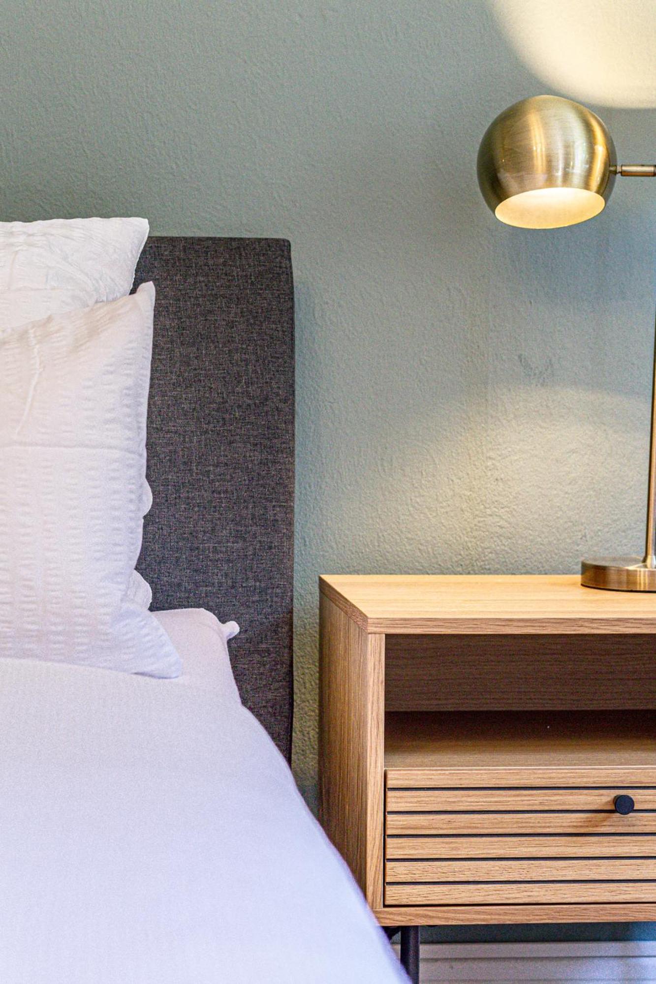 Have-A-Nice-Stay - Nahe Bahnhof Ahrensburg - 20 Minuten Nach Hamburg - Trotzdem Ruhig Gelegen - 6 Minuten Zu Fuss Ins Zentrum Ahrensburg - Modern Eingerichtet Экстерьер фото