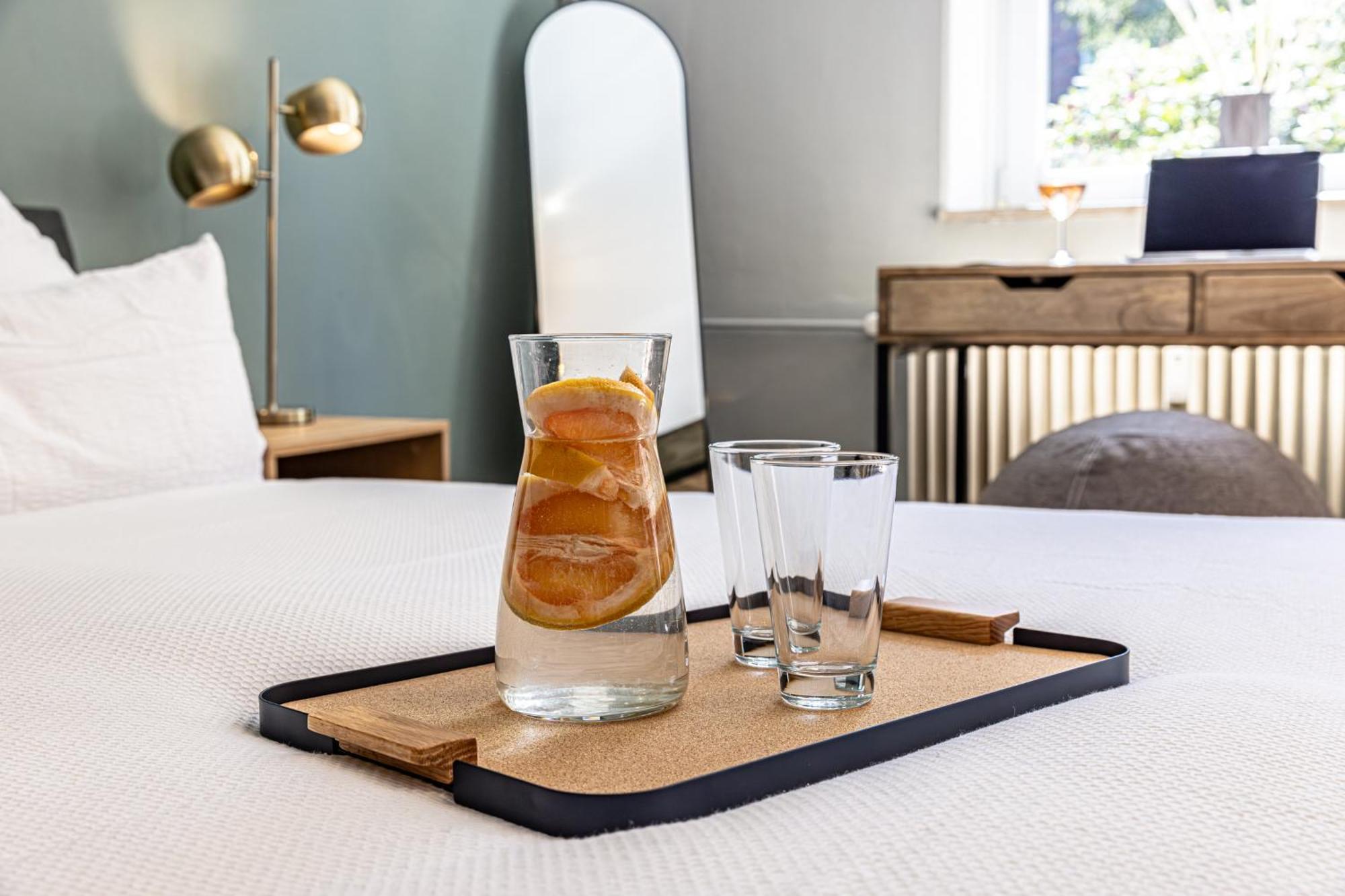 Have-A-Nice-Stay - Nahe Bahnhof Ahrensburg - 20 Minuten Nach Hamburg - Trotzdem Ruhig Gelegen - 6 Minuten Zu Fuss Ins Zentrum Ahrensburg - Modern Eingerichtet Экстерьер фото